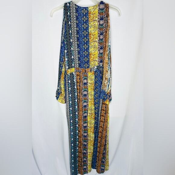 Luxxel Goddess Long Slit Sleeve Dress - Picture 7 of 7